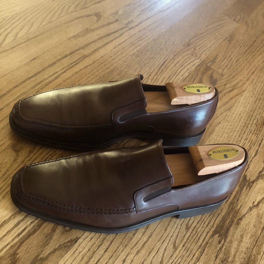 Bruno Magli Raging Slip-on Leather Loafers Brown Made in Italy Size 8 1/2 M